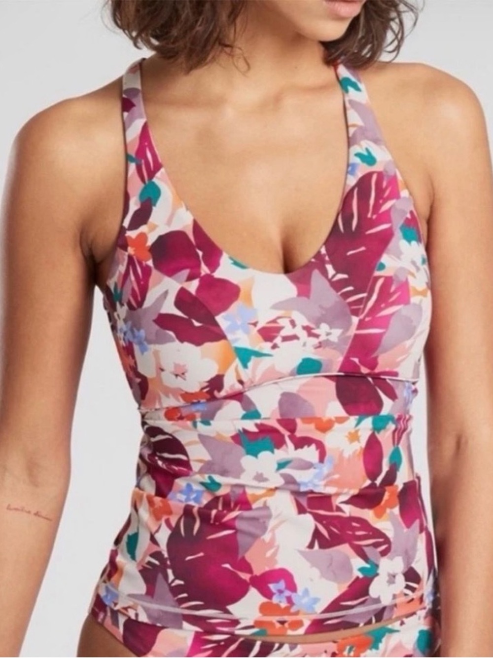 Athleta Small Daybreak Triangle Tankini Top Floral Tropical Open Back